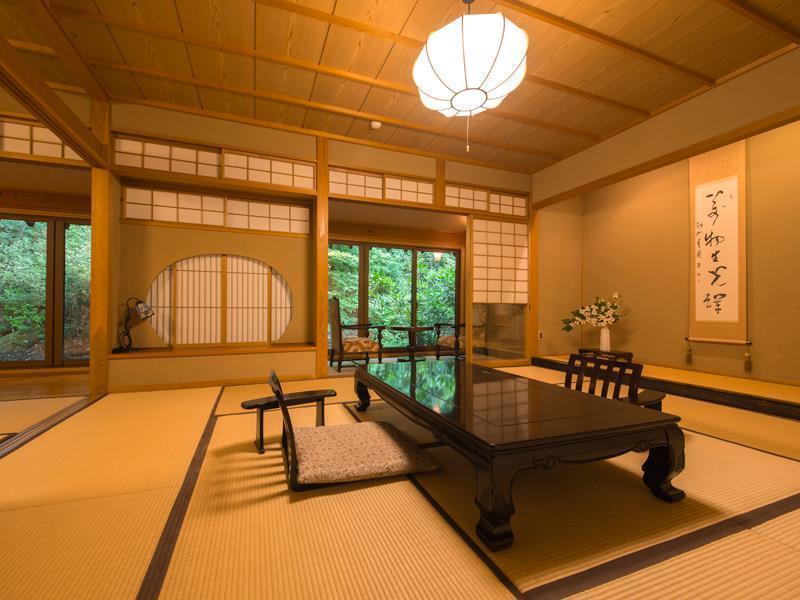 Yufuin Sanso Warabino Hotel Exterior photo