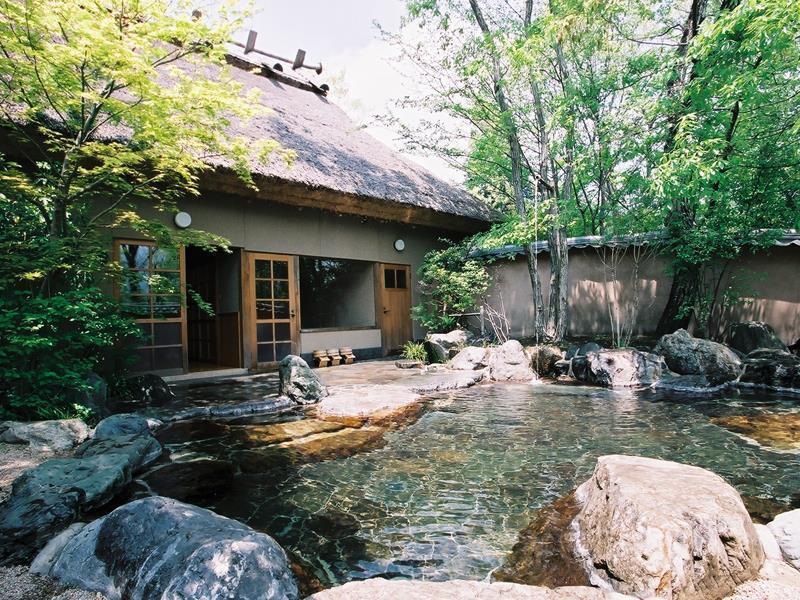 Yufuin Sanso Warabino Hotel Exterior photo